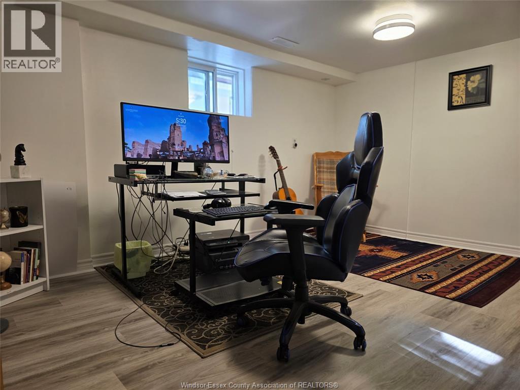 3767 Turner, Windsor, ON - Indoor Photo Showing Office