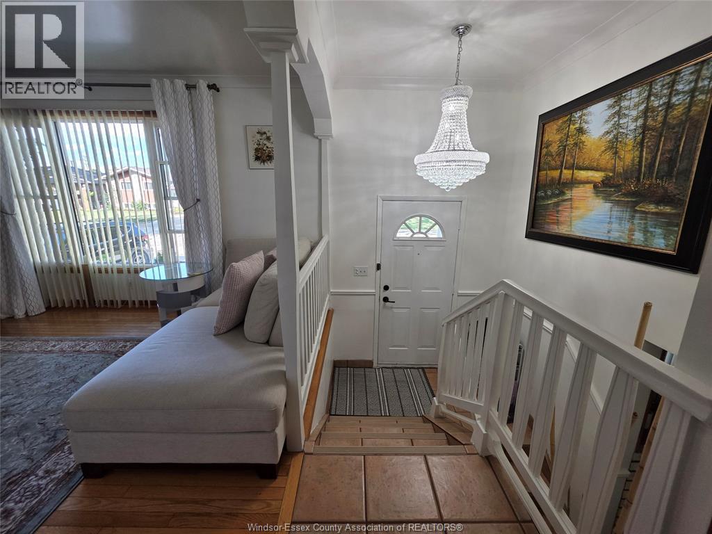 3767 Turner, Windsor, ON - Indoor Photo Showing Other Room