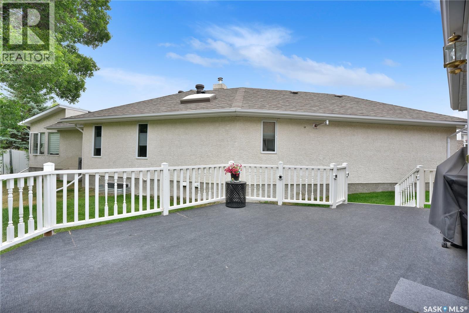 1146 Selo Place, Regina, SK - Outdoor With Deck Patio Veranda With Exterior