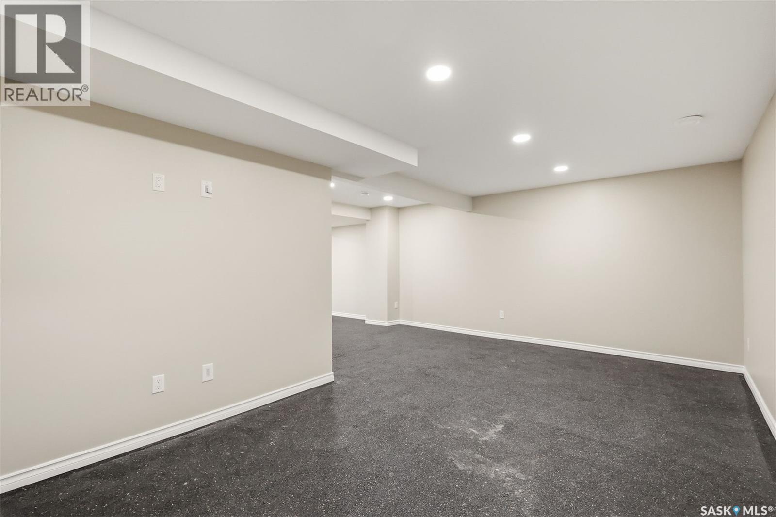 360 Willowgrove Lane, Saskatoon, SK - Indoor