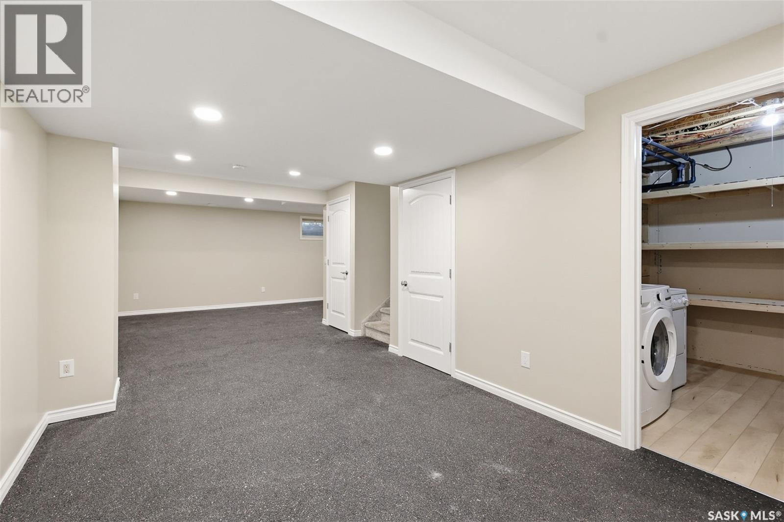 360 Willowgrove Lane, Saskatoon, SK - Indoor