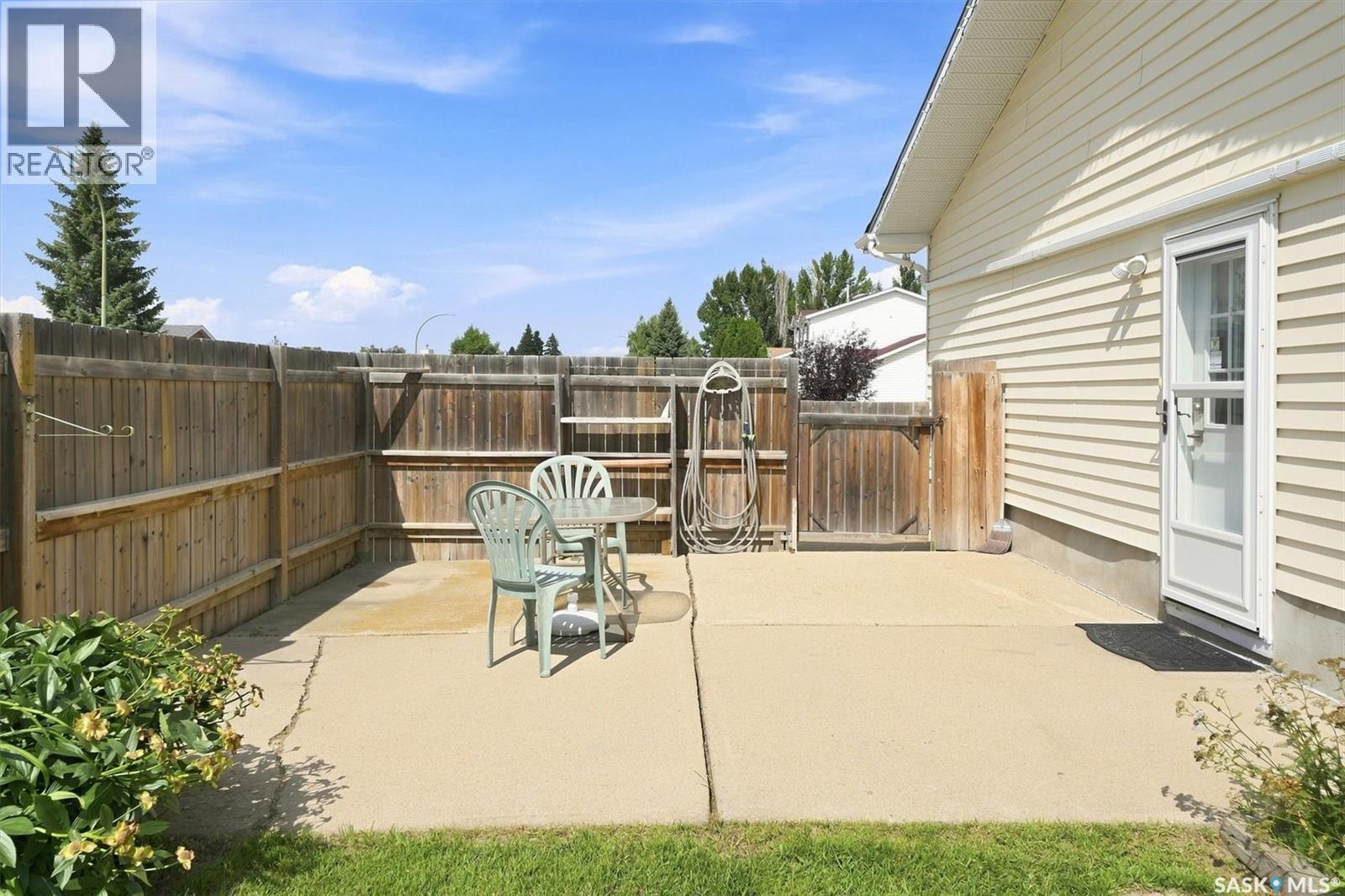 1202 Mccormack Road, Saskatoon, SK - Outdoor With Exterior