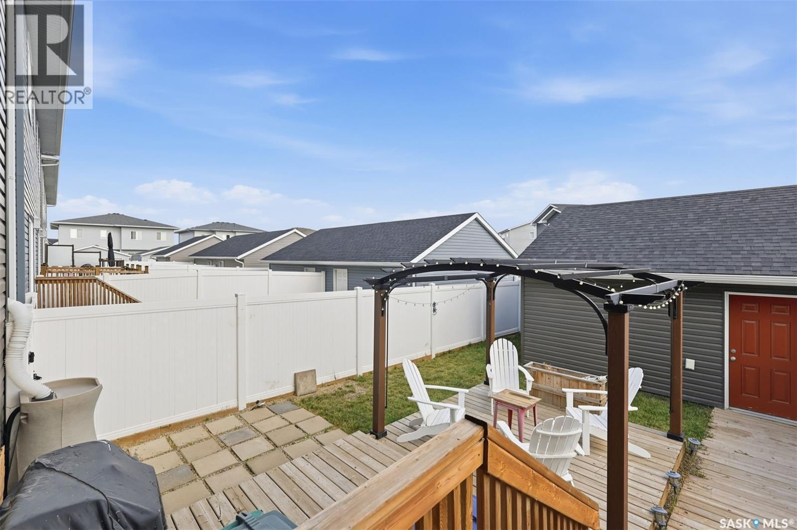 520 Brighton Gate, Saskatoon, SK - Outdoor