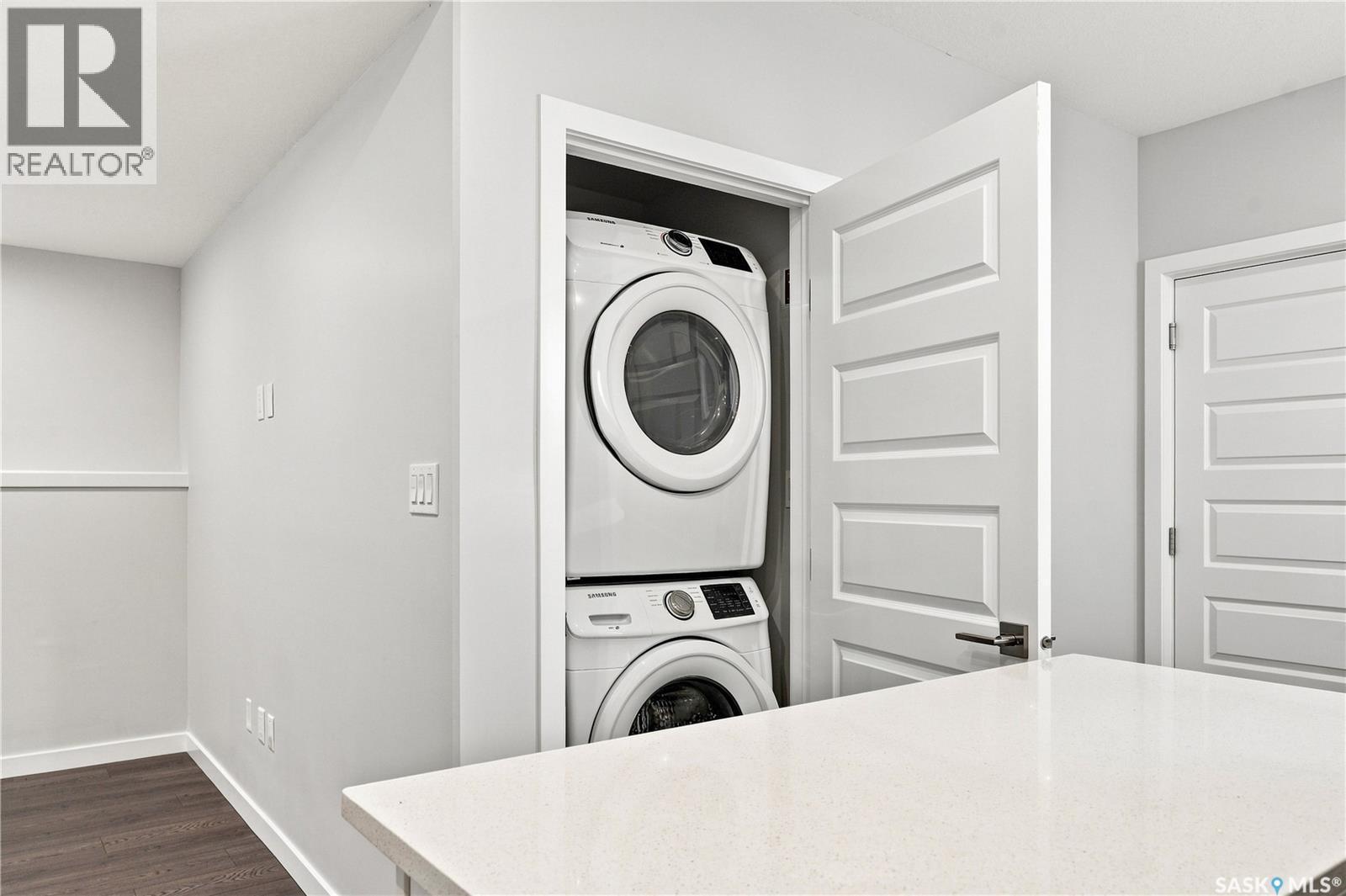 134 Bolstad Way, Saskatoon, SK - Indoor Photo Showing Laundry Room