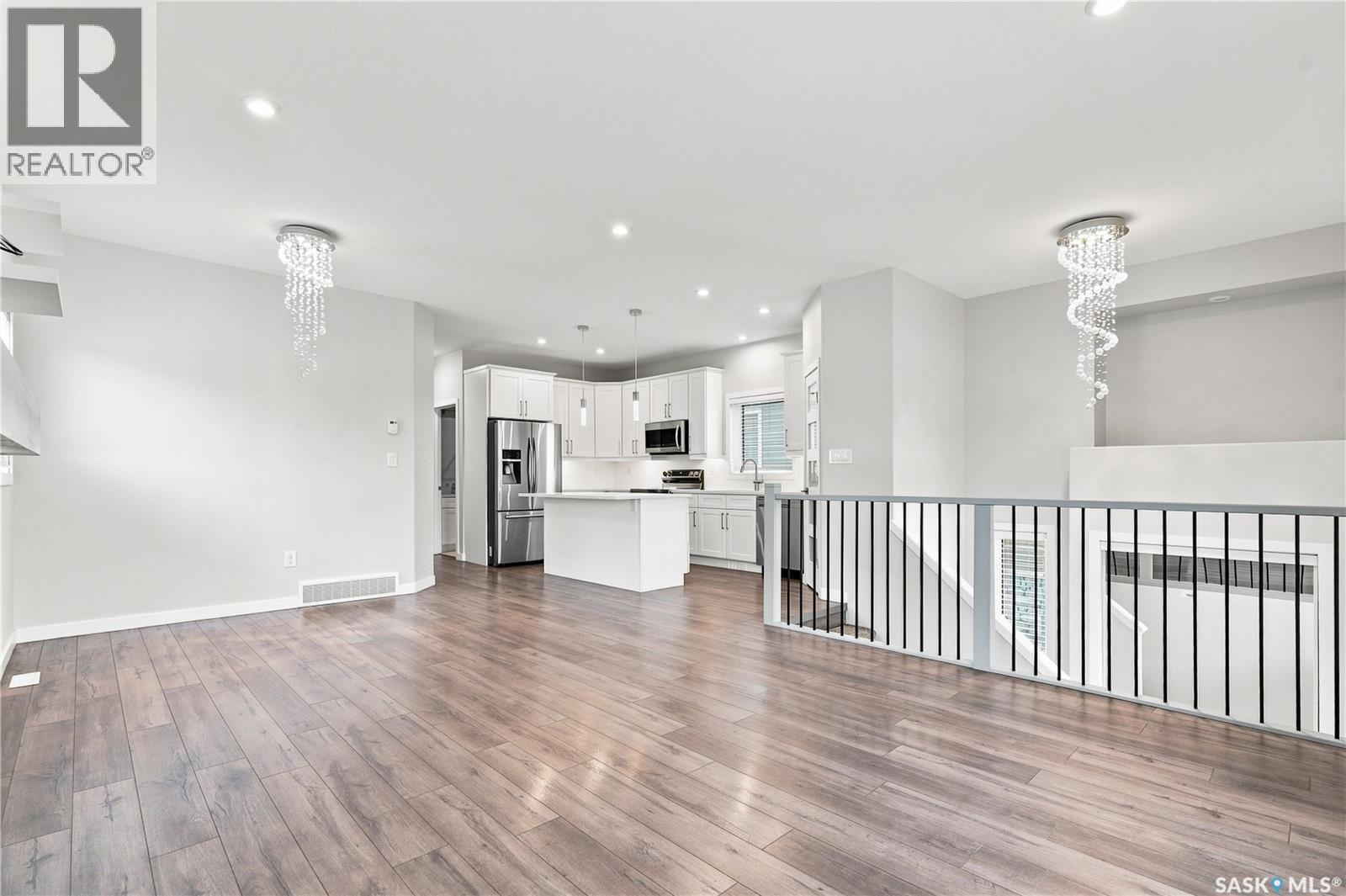 134 Bolstad Way, Saskatoon, SK - Indoor Photo Showing Kitchen