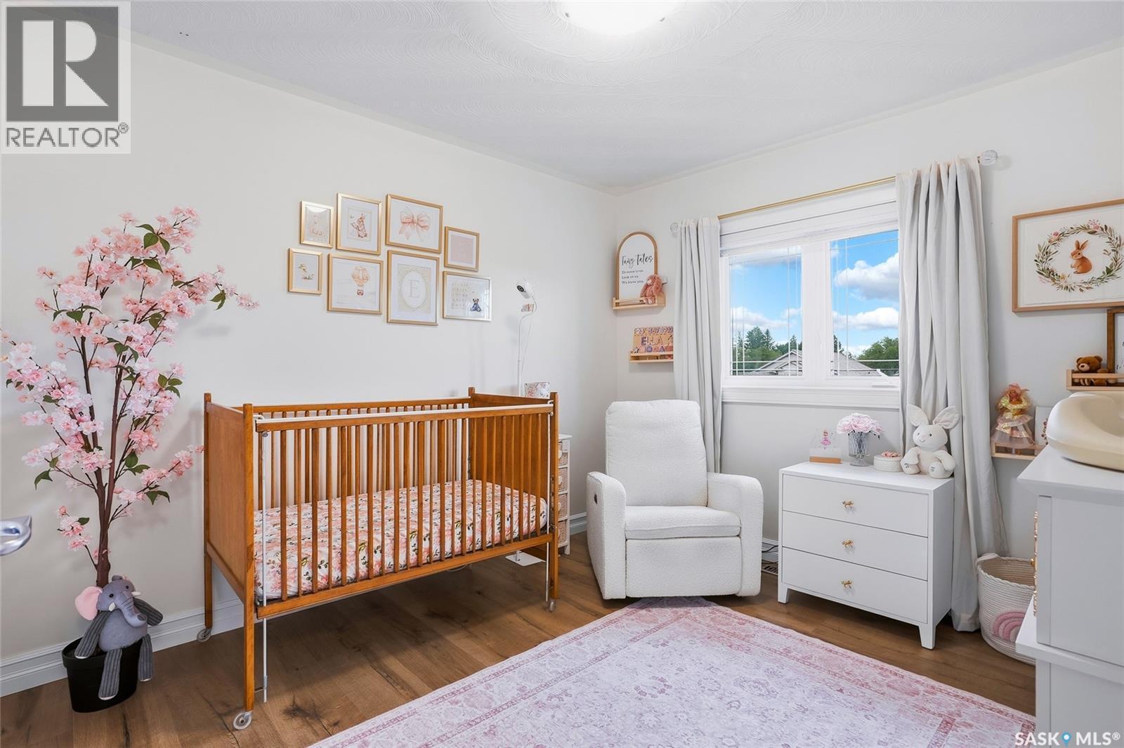 242 Denham Crescent, Saskatoon, SK - Indoor Photo Showing Bedroom