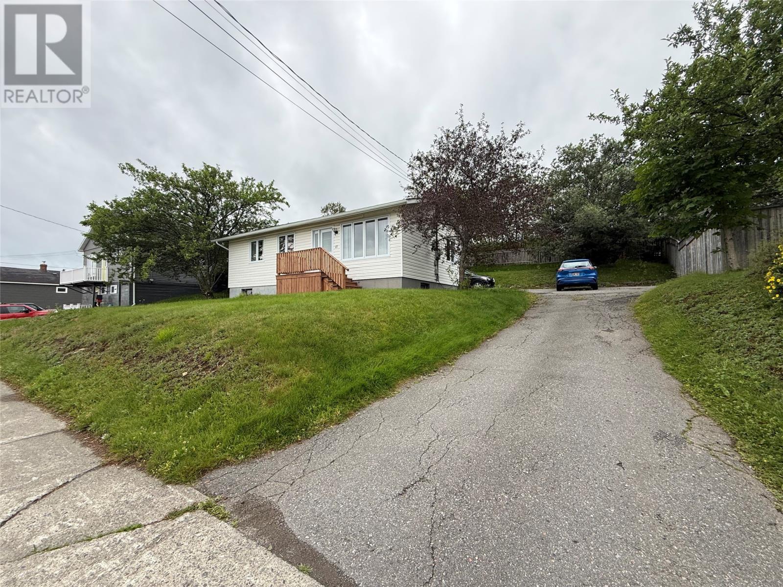 11 Caribou Road, Grand Falls-Windsor, NL - Outdoor