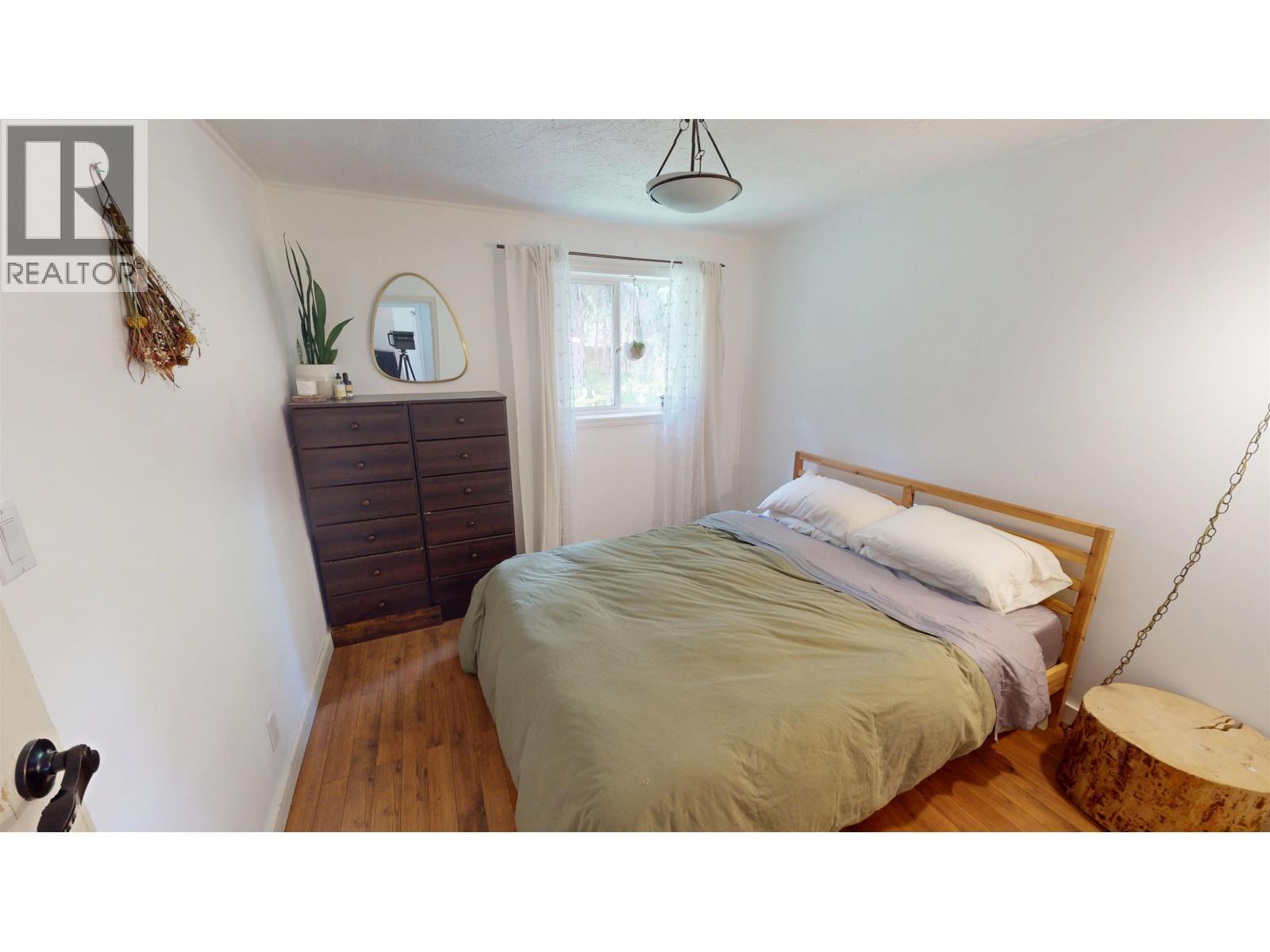 1154 Marsh Road, Quesnel, BC - Indoor Photo Showing Bedroom