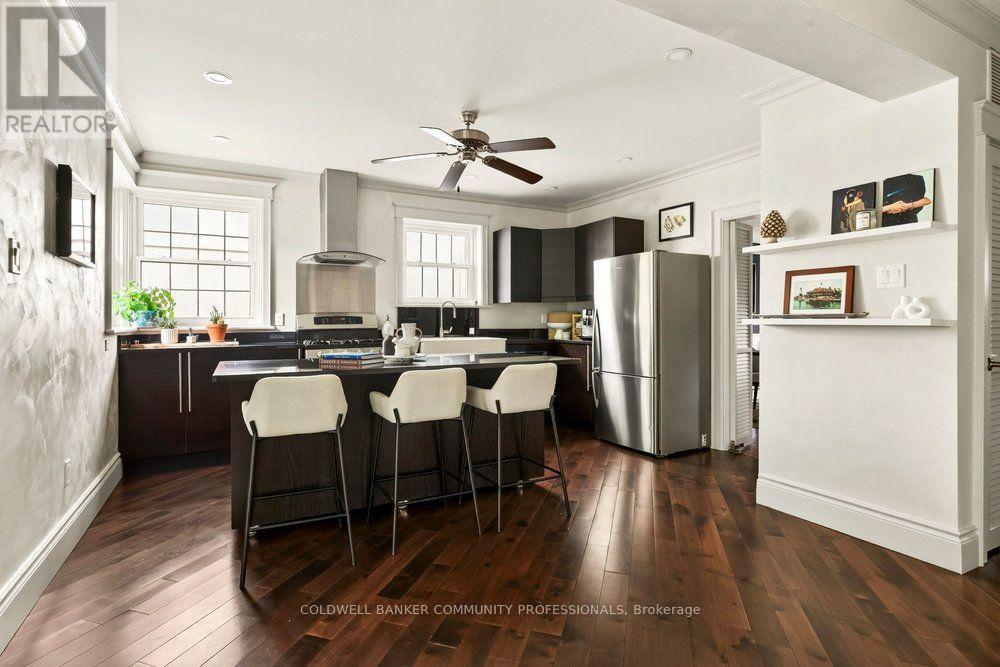 71 Stanley Avenue, Hamilton, ON - Indoor