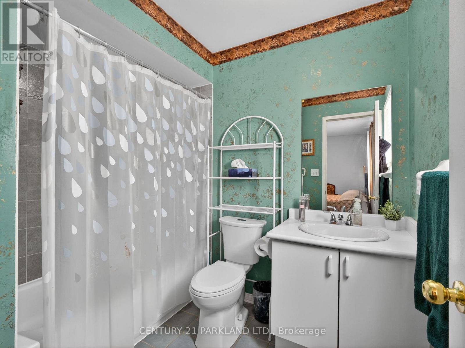 181 Purcell Crescent, Vaughan, ON - Indoor Photo Showing Bathroom