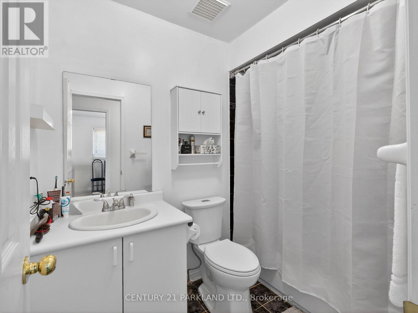 181 Purcell Crescent, Vaughan, ON - Indoor Photo Showing Bathroom