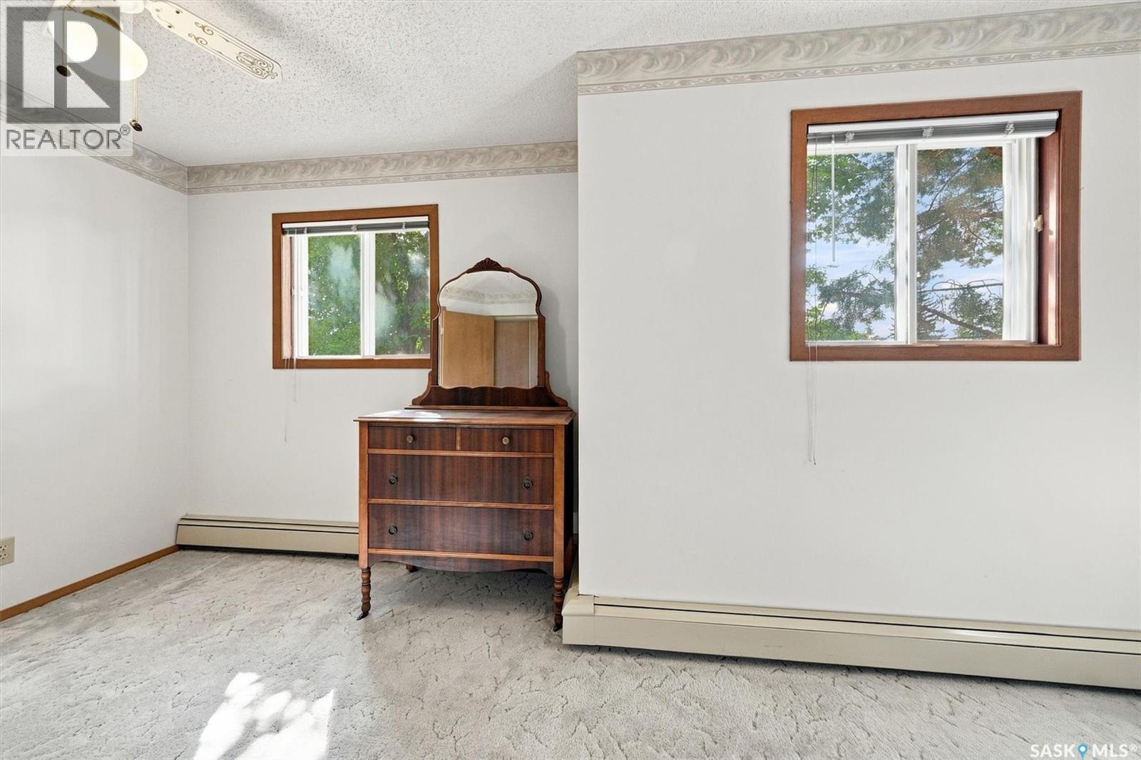 202 1215 Louise Avenue, Saskatoon, SK - Indoor Photo Showing Other Room