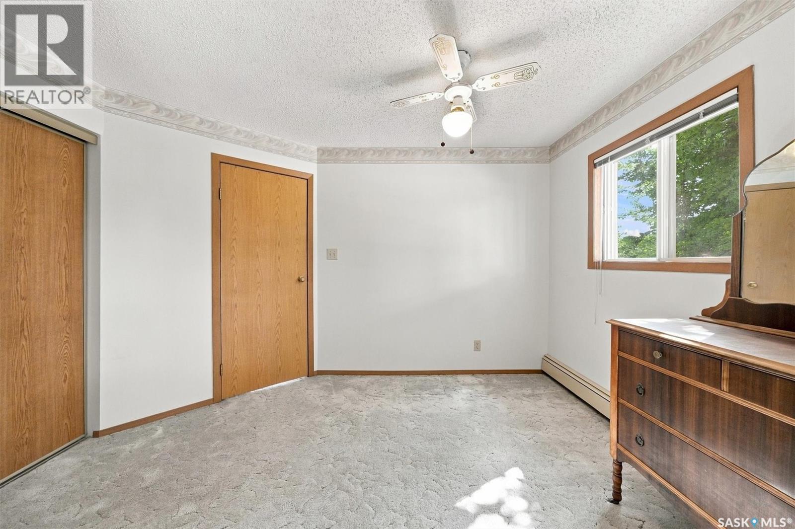 202 1215 Louise Avenue, Saskatoon, SK - Indoor Photo Showing Other Room