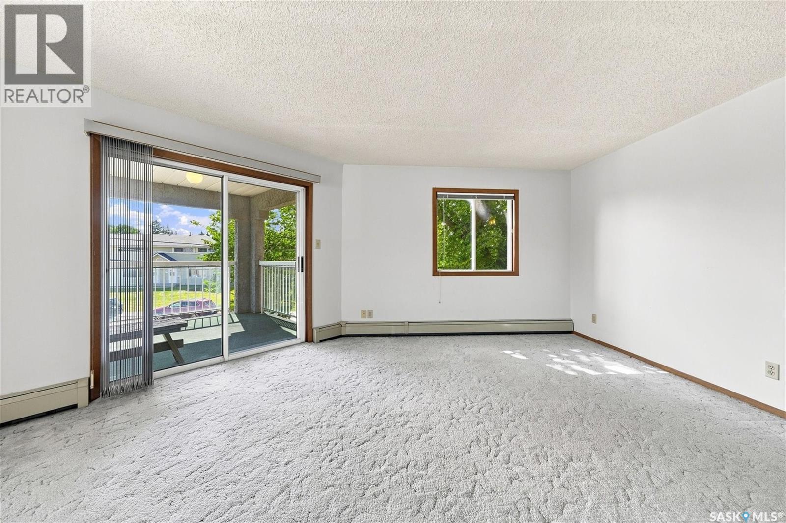 202 1215 Louise Avenue, Saskatoon, SK - Indoor Photo Showing Other Room