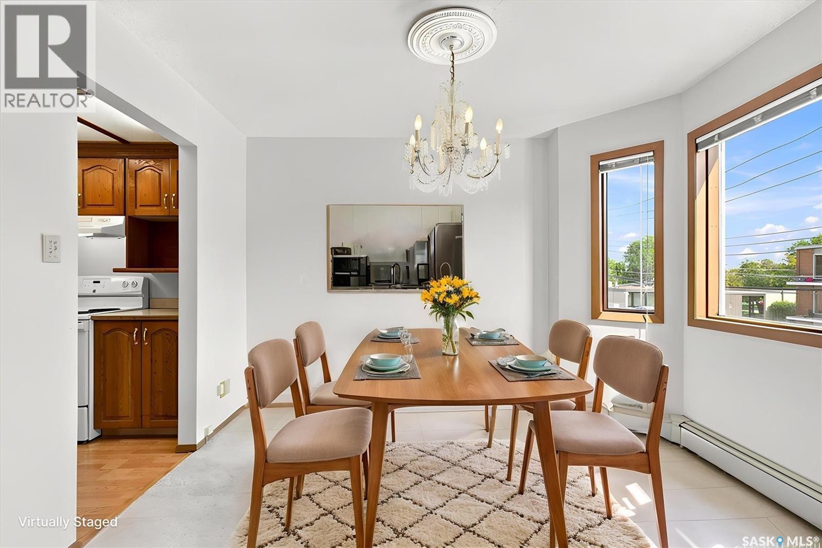 202 1215 Louise Avenue, Saskatoon, SK - Indoor Photo Showing Dining Room