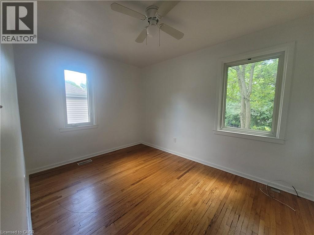 241 Haddon Avenue S, Hamilton, ON - Indoor Photo Showing Other Room