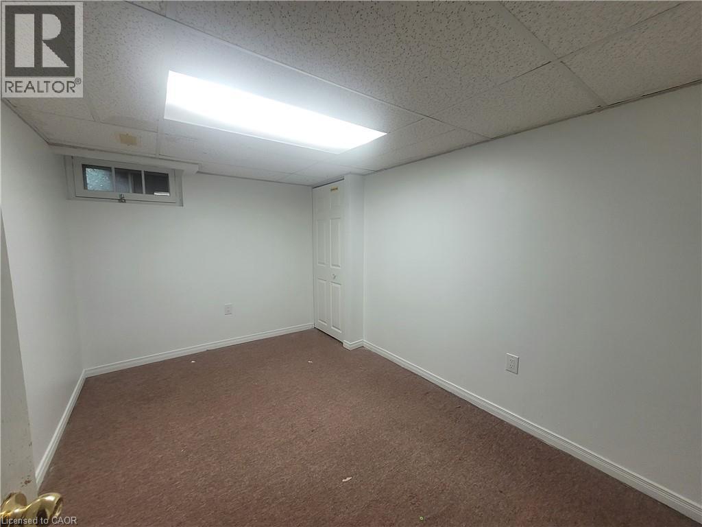 241 Haddon Avenue S, Hamilton, ON - Indoor Photo Showing Other Room
