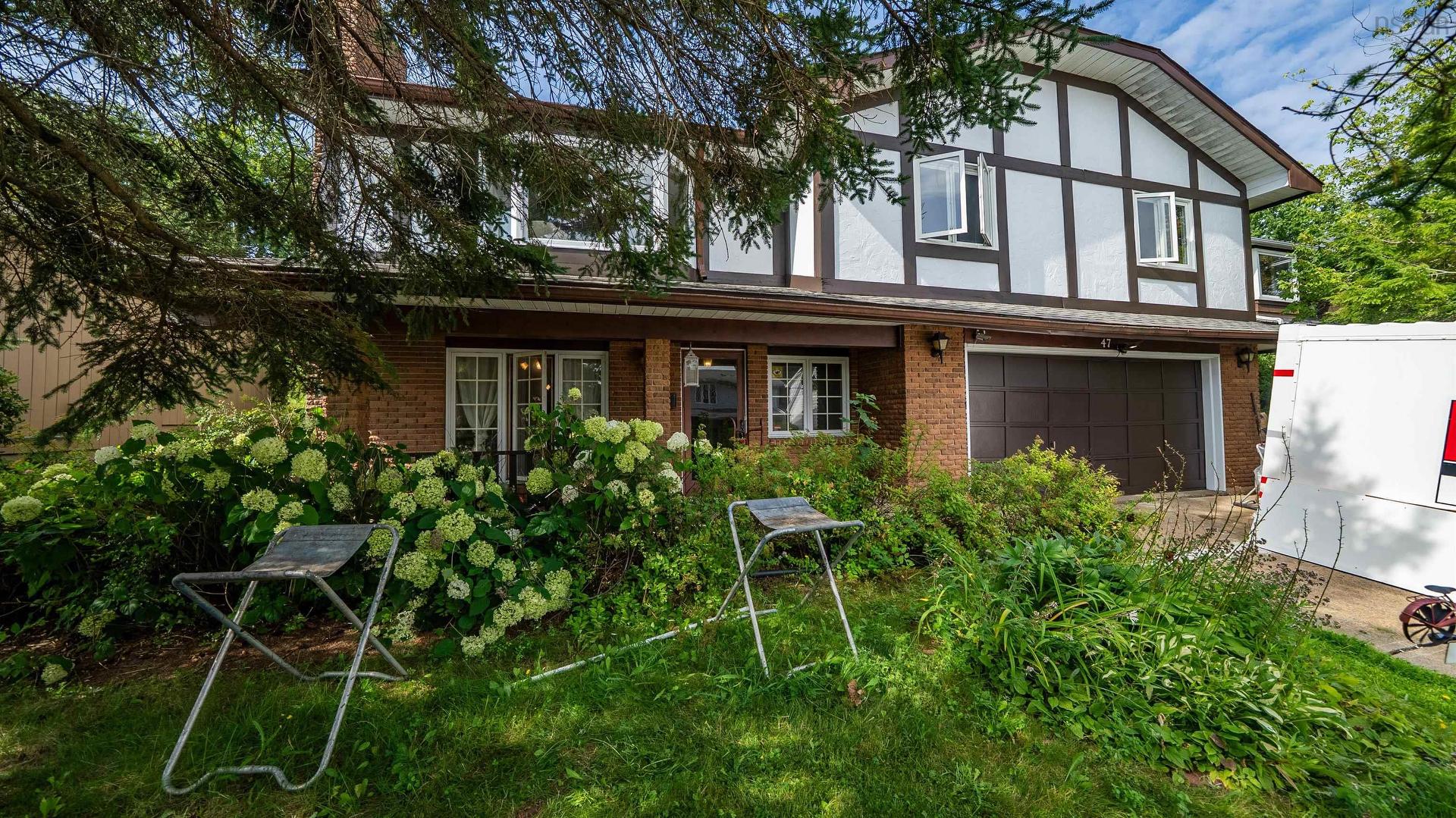 47 Forest Road, Dartmouth, NS - Outdoor