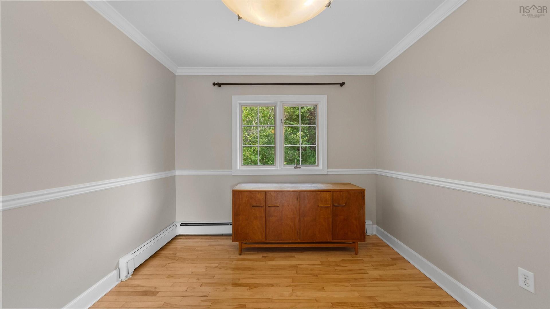 47 Forest Road, Dartmouth, NS - Indoor Photo Showing Other Room