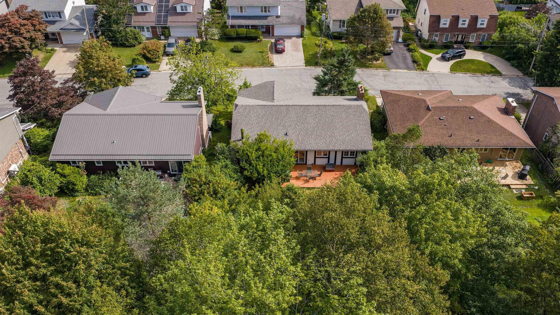 47 Forest Road, Dartmouth, NS - Outdoor