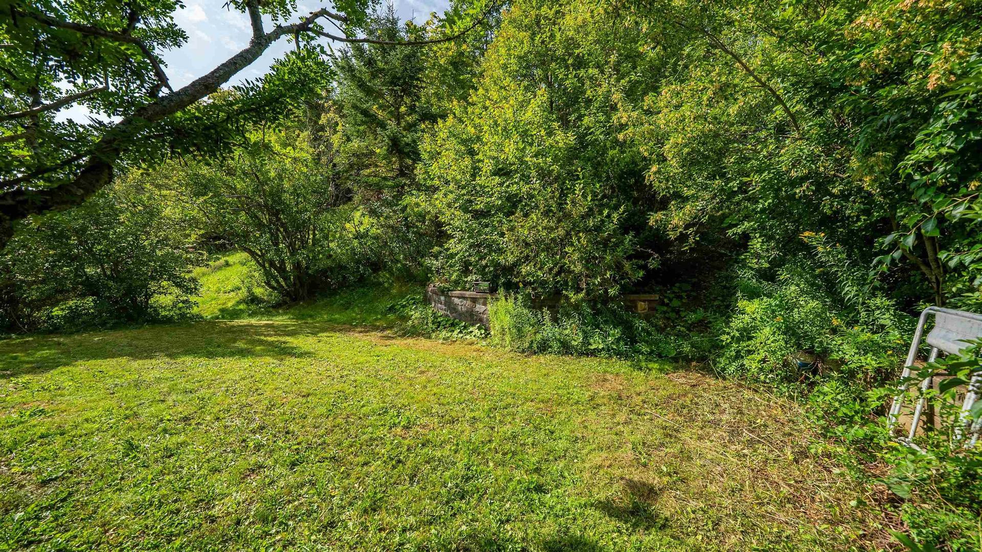 47 Forest Road, Dartmouth, NS - Outdoor