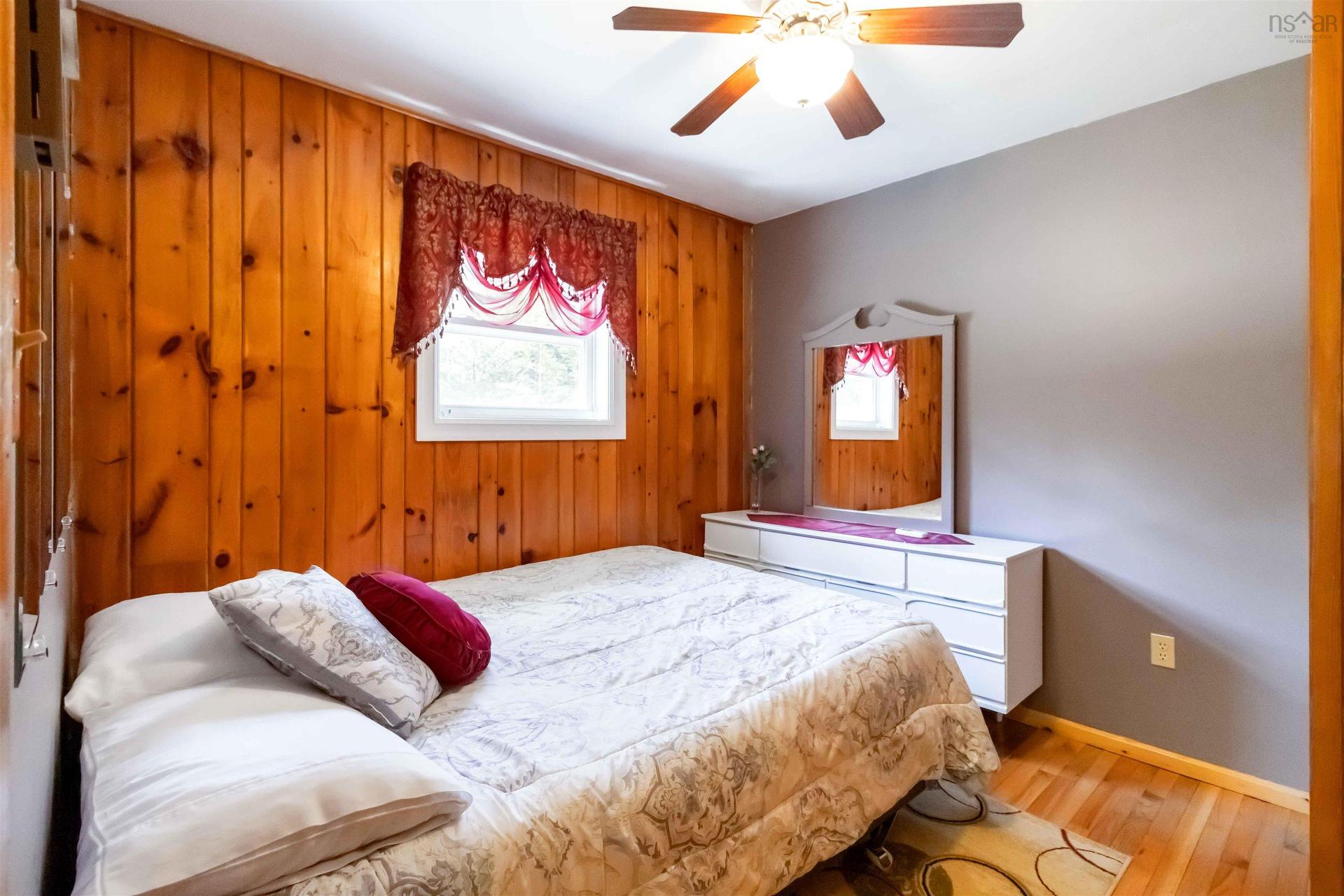 198 Spruce Drive, Barss Corner, NS - Indoor Photo Showing Bedroom