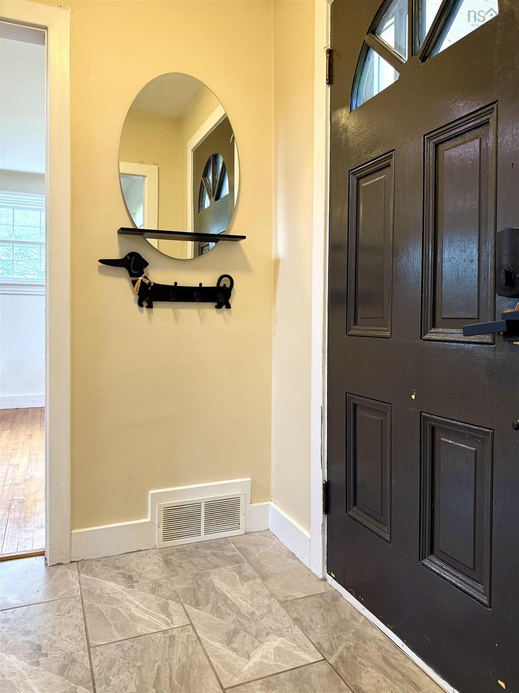 5 Elmwood Drive, Amherst, NS - Indoor Photo Showing Other Room