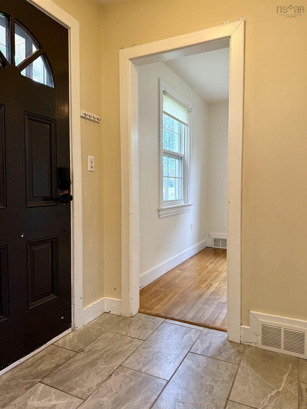 5 Elmwood Drive, Amherst, NS - Indoor Photo Showing Other Room