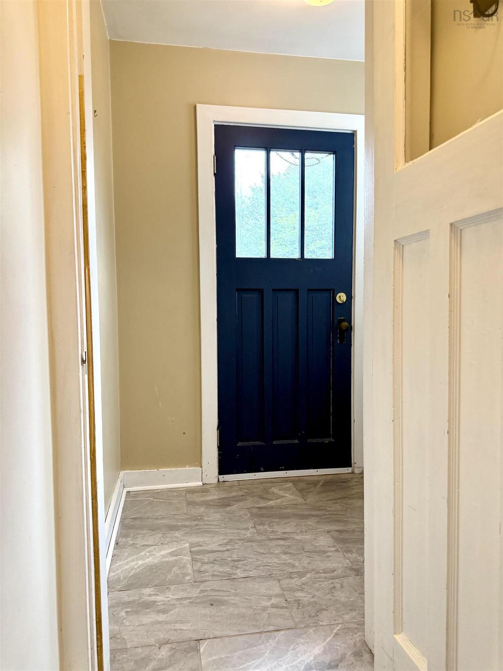 5 Elmwood Drive, Amherst, NS - Indoor Photo Showing Other Room