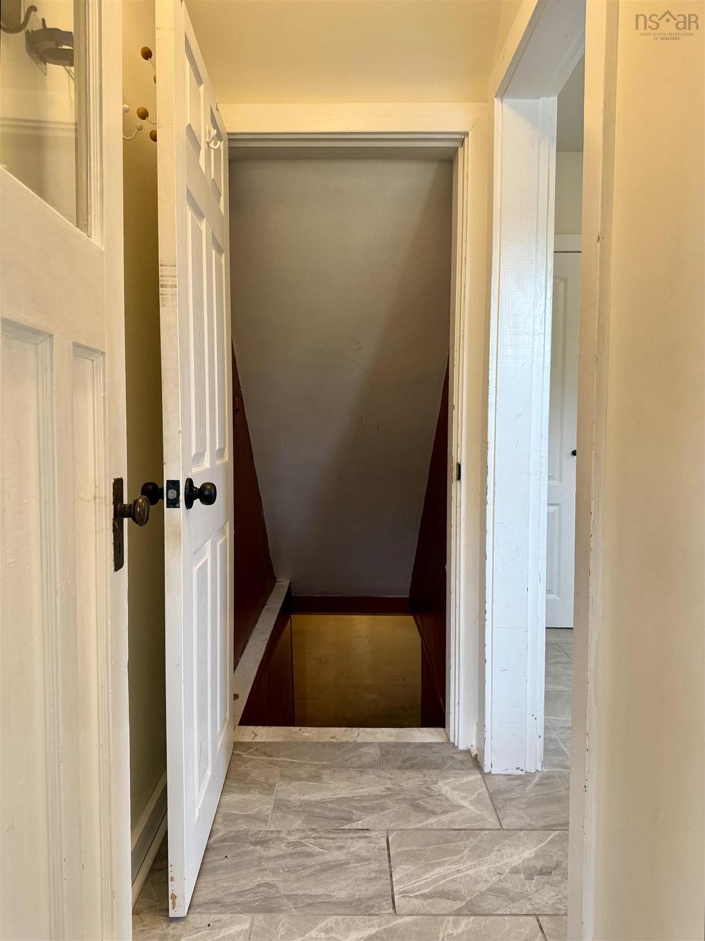 5 Elmwood Drive, Amherst, NS - Indoor Photo Showing Other Room