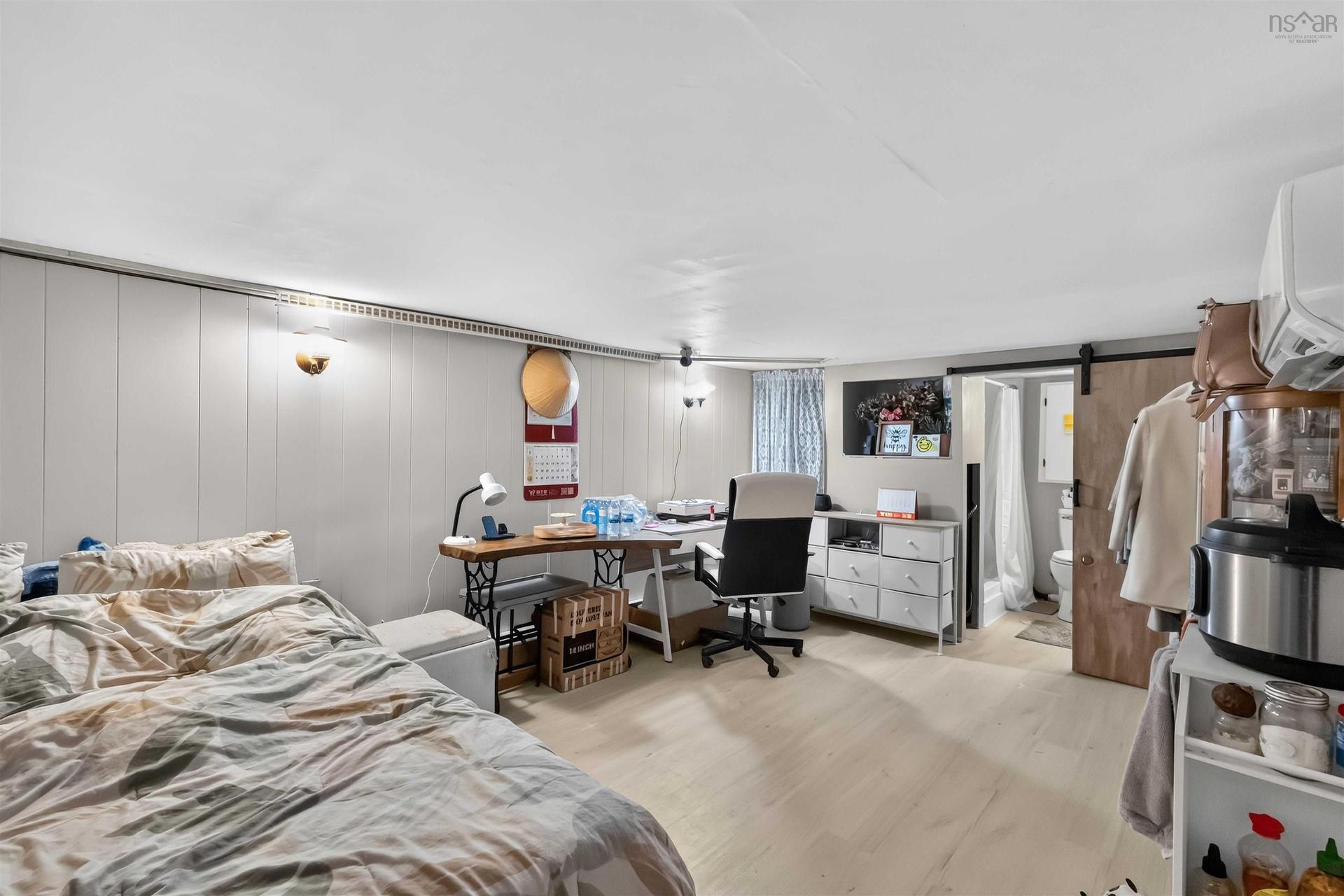 191 Oakdene Avenue, Kentville, NS - Indoor Photo Showing Bedroom