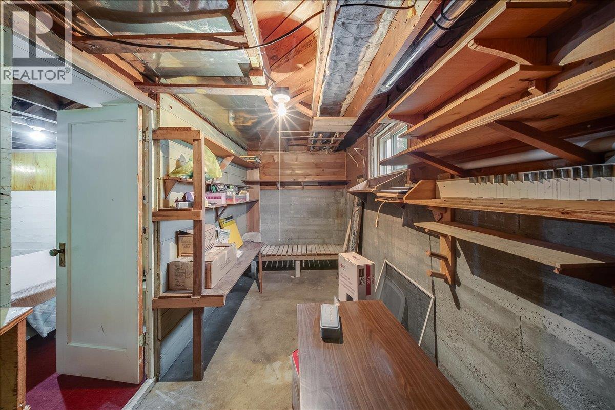 306 Sylvia Crescent, Trail, BC - Indoor Photo Showing Basement