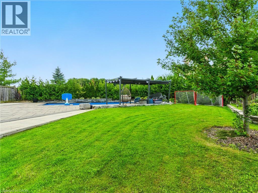 200 Giddings Crescent, Milton, ON - Outdoor