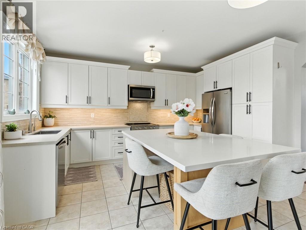 200 Giddings Crescent, Milton, ON - Indoor