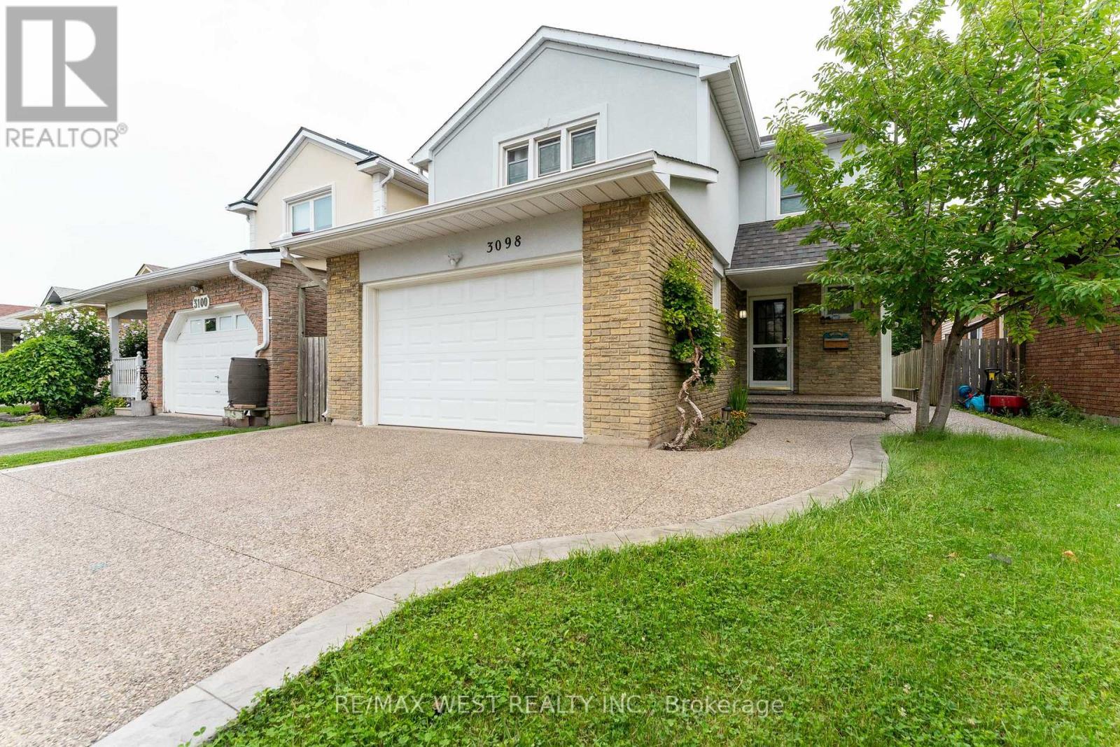 3098 Driftwood Drive, Burlington, ON - Outdoor