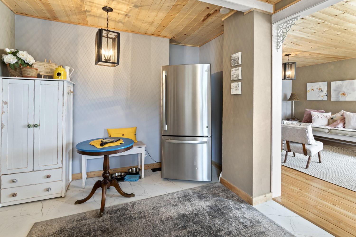 711 Ibbitson Street, Creston, BC - Indoor Photo Showing Other Room