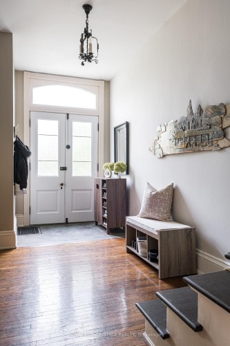 151 Markland Street, Hamilton, ON - Indoor