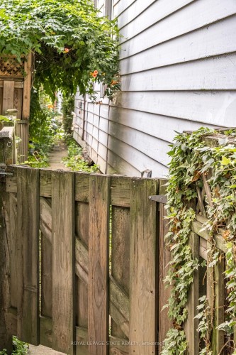 151 Markland Street, Hamilton, ON - Outdoor