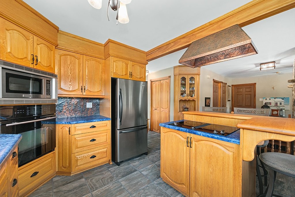 Kitchen - 41 Ch. Maccreadie, Otter Lake, QC - Indoor Photo Showing Kitchen