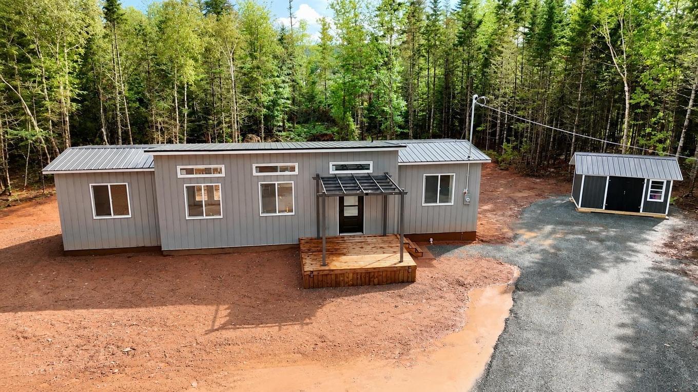 35 First Court, Valley, NS - Outdoor