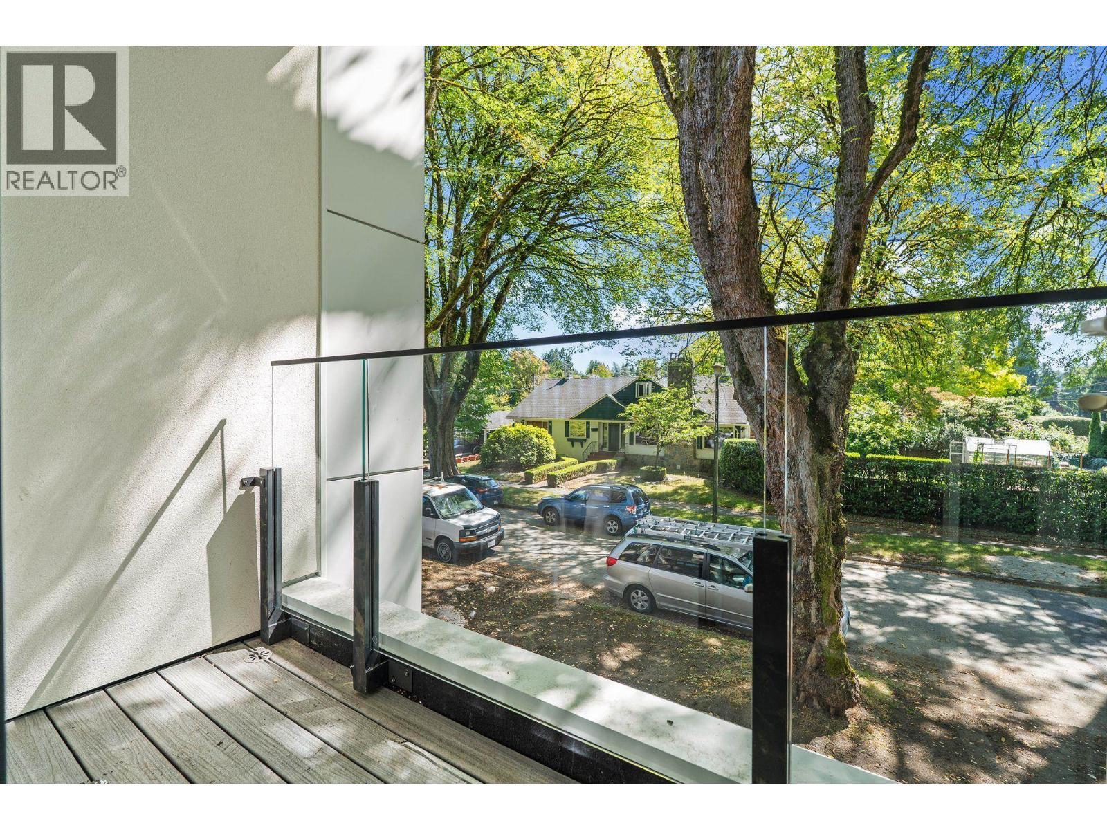 4 1491 Devonshire Crescent, Vancouver, BC - Outdoor With Balcony