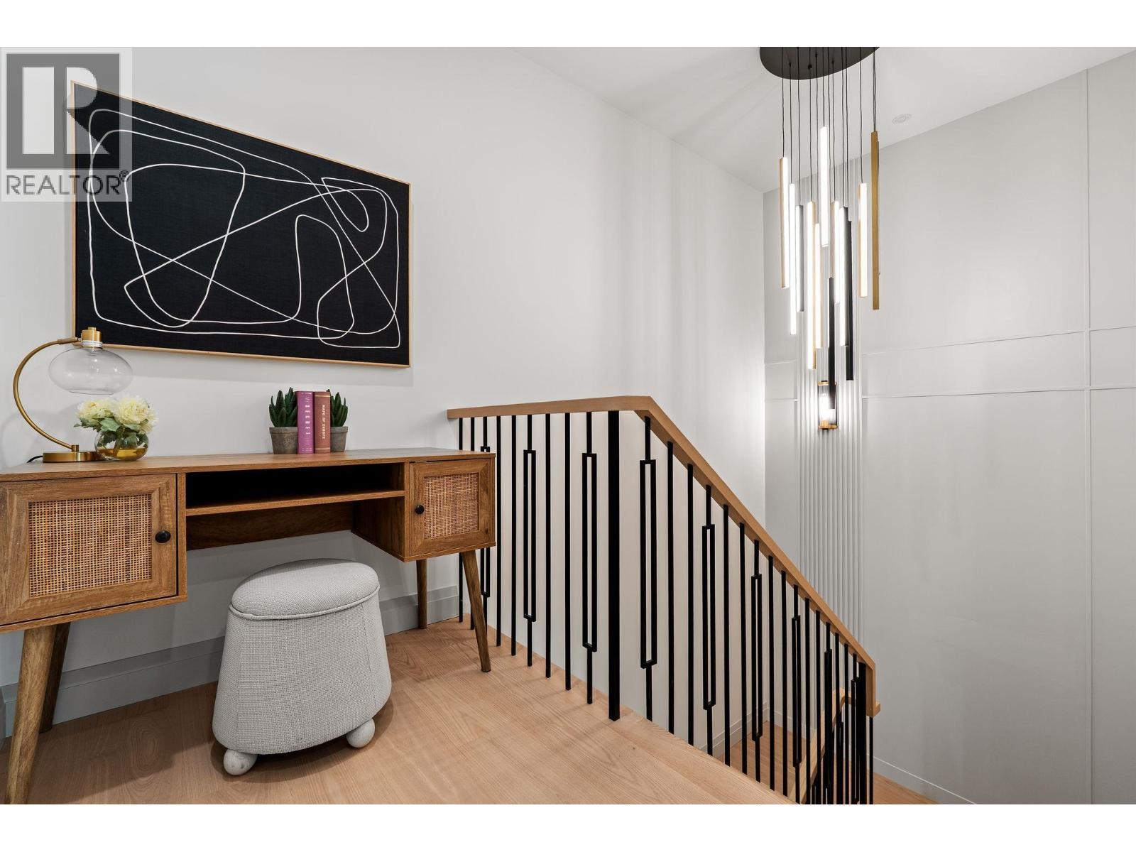 4 1491 Devonshire Crescent, Vancouver, BC - Indoor Photo Showing Other Room