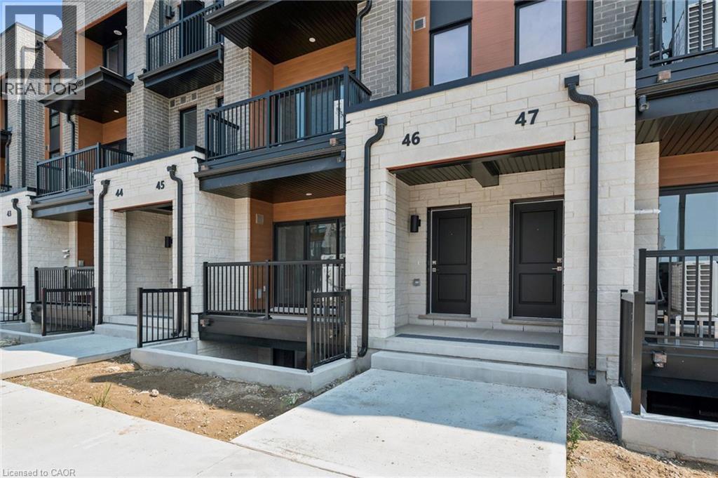 525 Erinbrook Drive Unit# B046, Kitchener, ON - Outdoor With Balcony With Facade