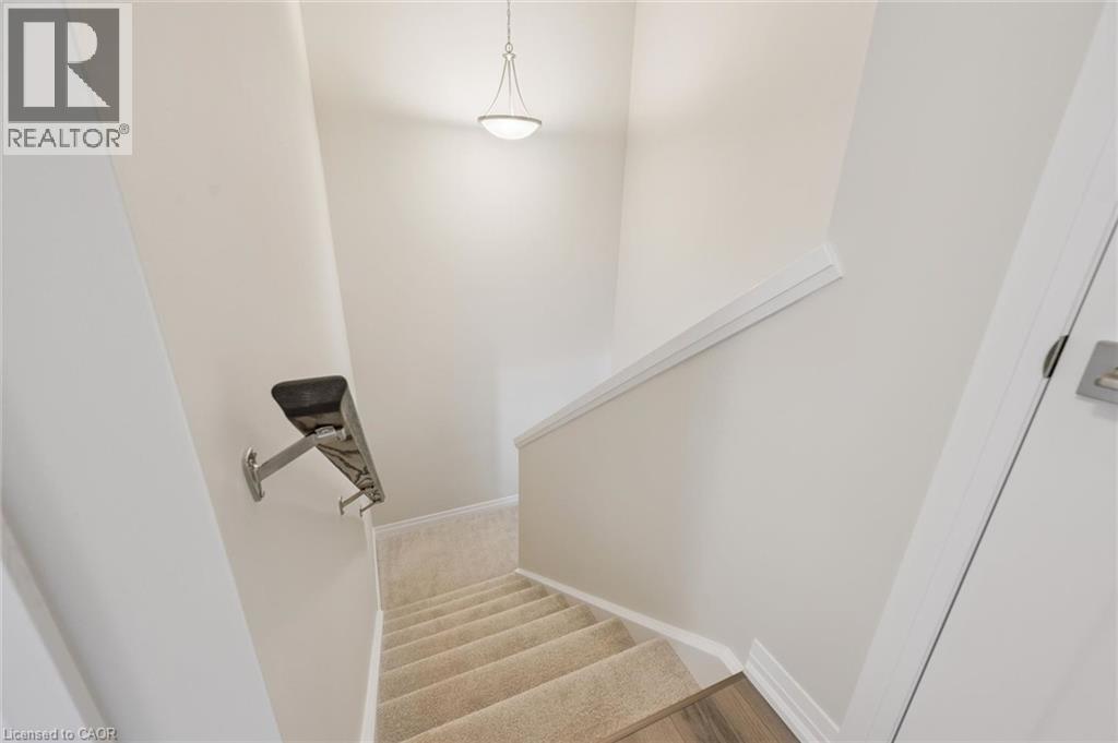 525 Erinbrook Drive Unit# B046, Kitchener, ON - Indoor Photo Showing Other Room
