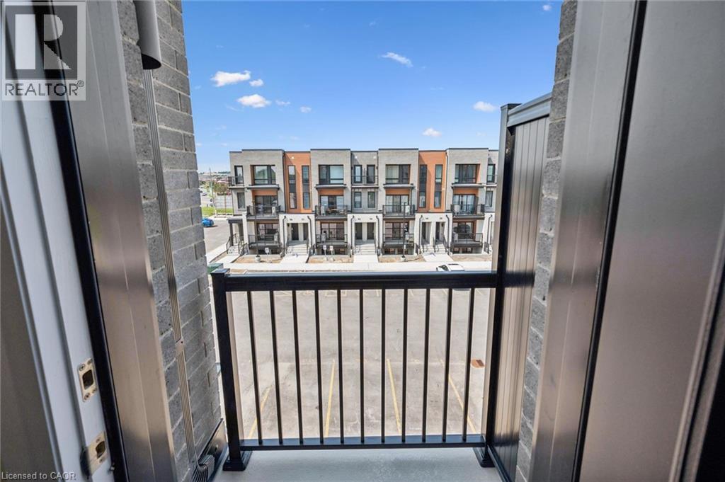 525 Erinbrook Drive Unit# B046, Kitchener, ON - Outdoor With Balcony