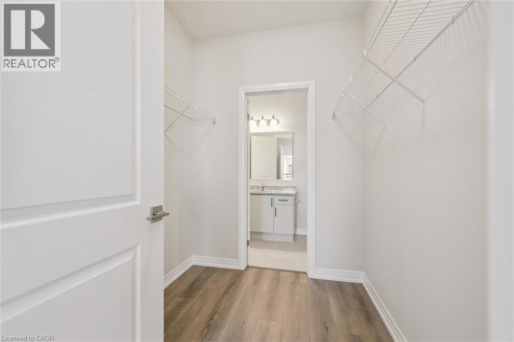 525 Erinbrook Drive Unit# B046, Kitchener, ON - Indoor
