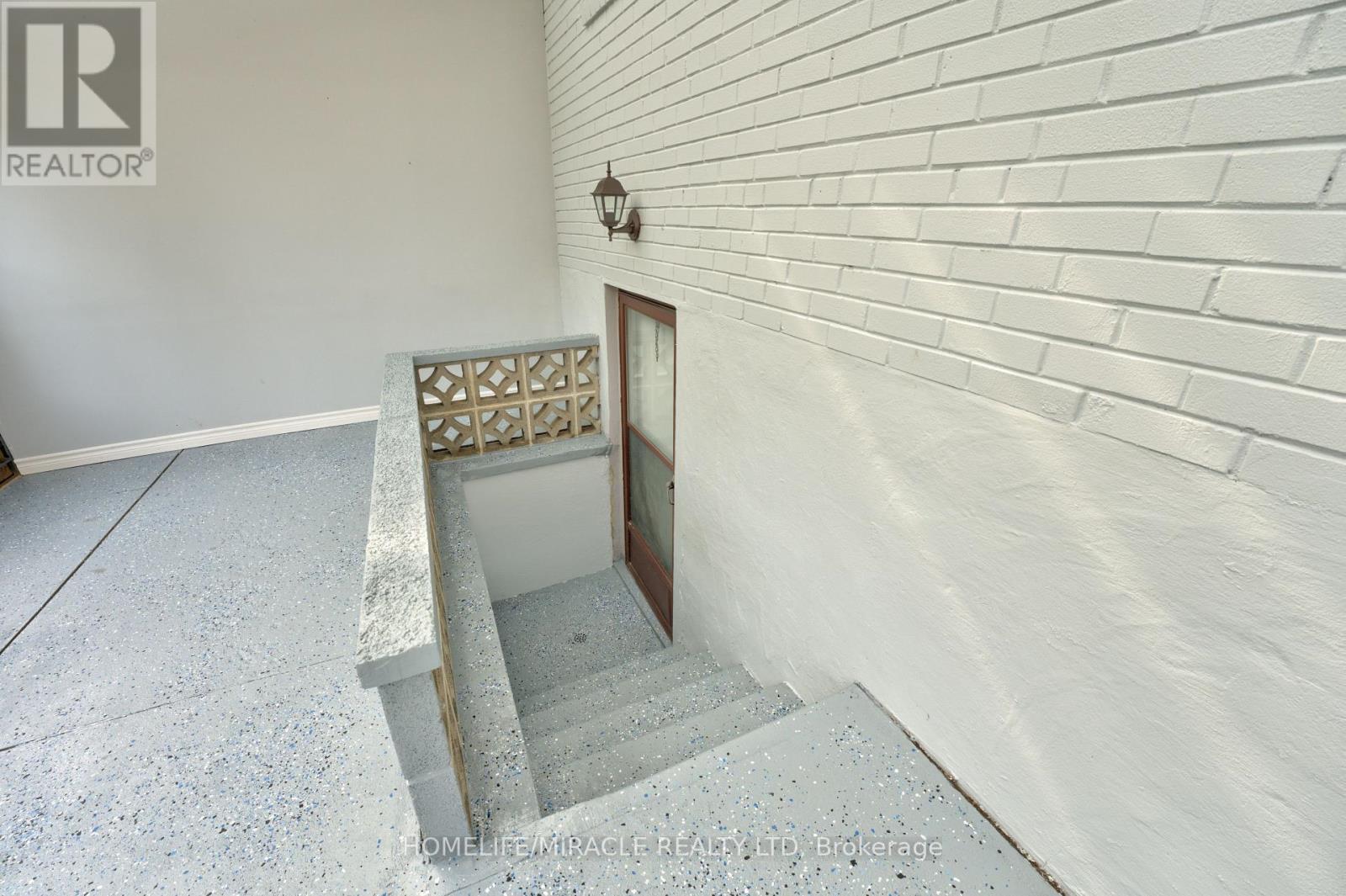 85 Silverstone Drive, Toronto, ON