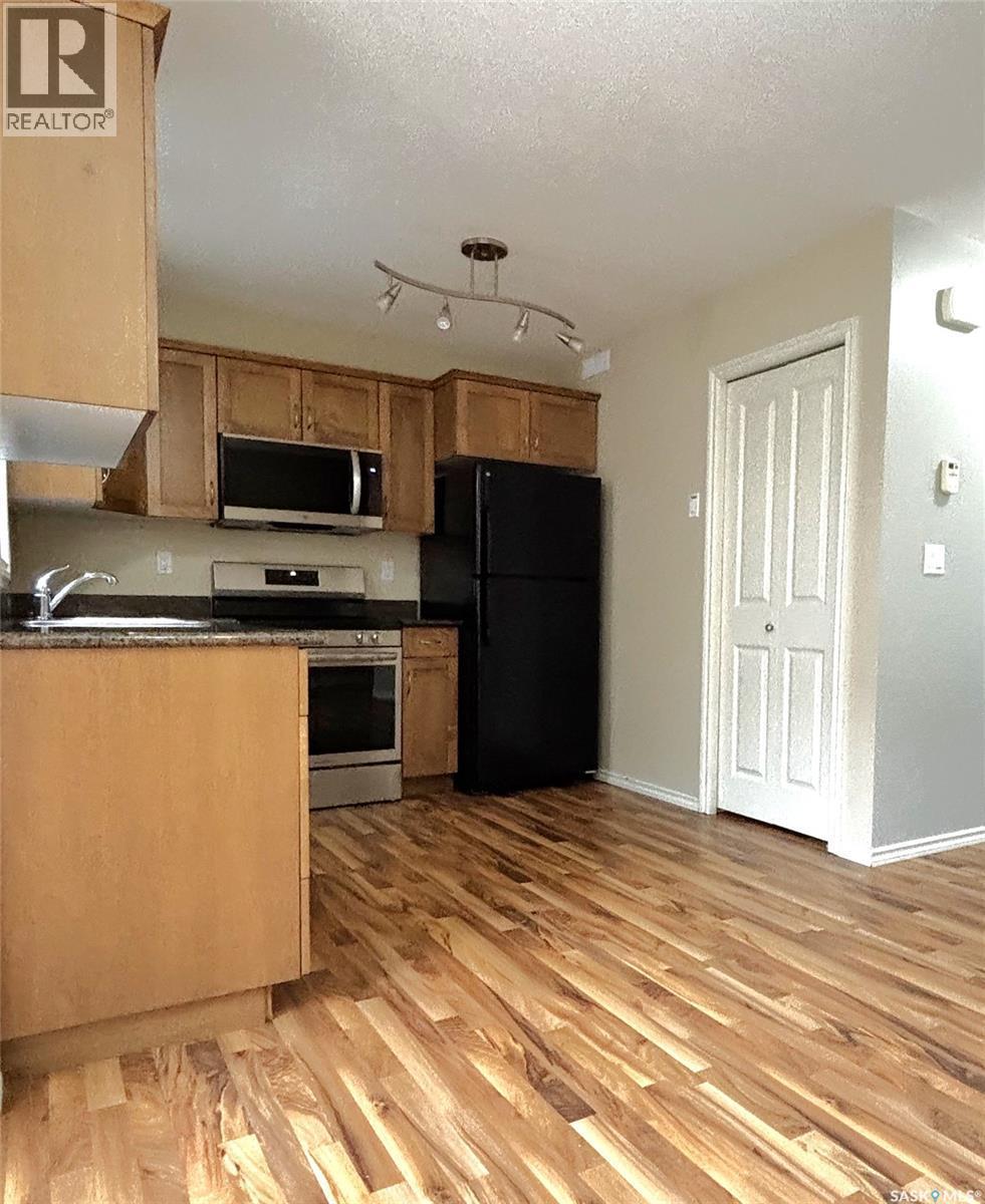 307 415 Lynd Crescent, Saskatoon, SK - Indoor Photo Showing Kitchen