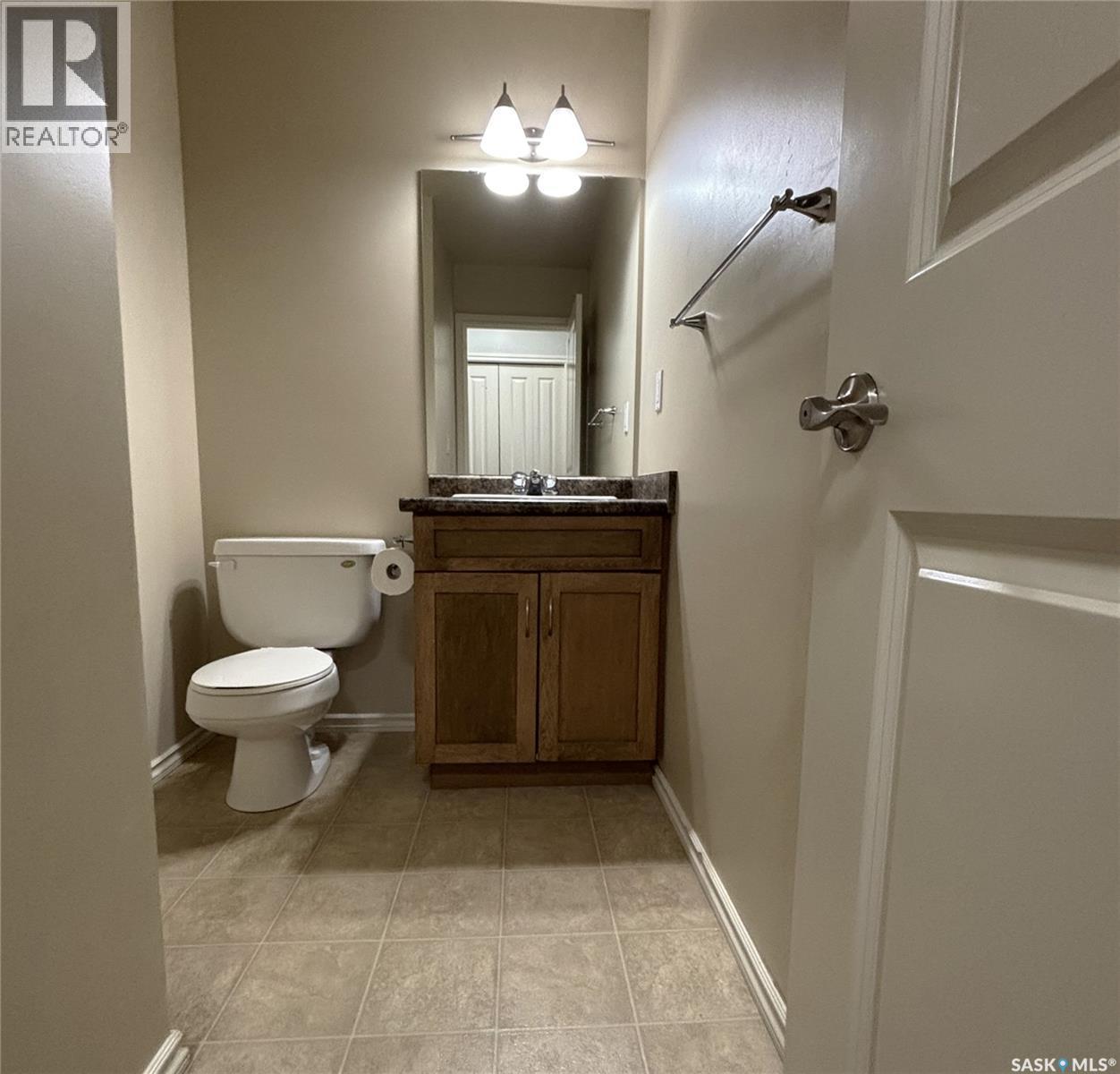 307 415 Lynd Crescent, Saskatoon, SK - Indoor Photo Showing Bathroom