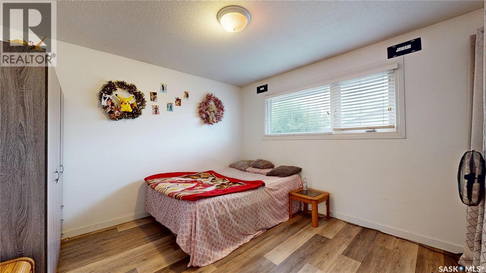 1208 Bond Street, Regina, SK - Indoor Photo Showing Bedroom